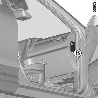 Renault Koleos II (2016-2022) – zekering- en relaiskast